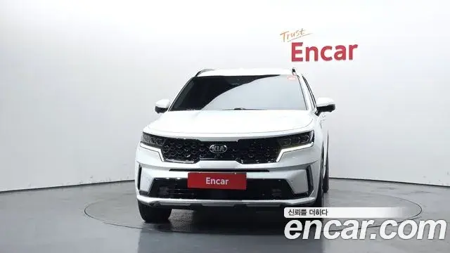 Kia Sorento 2021 — ფოტო 15/20