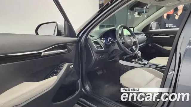 Kia Seltos 2021 — Photo 8/20