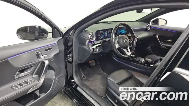 Mercedes-Benz A-Class 2021 — Фото 11/20