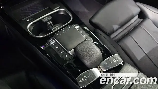 Mercedes-Benz A-Class 2021 — Фото 19/20