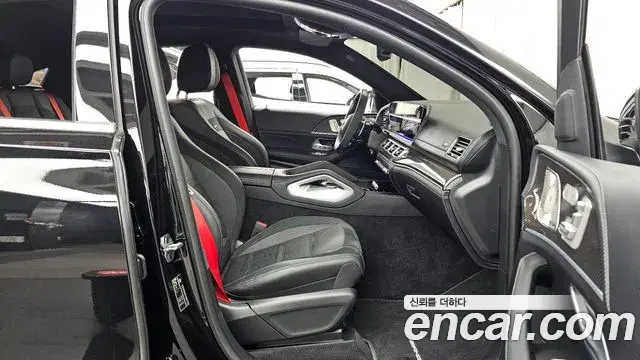 Mercedes-Benz GLE-Class 2025 — ფოტო 20/20
