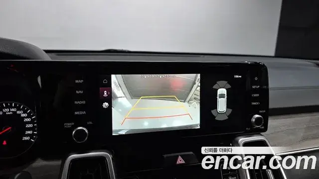 Kia Sorento 2021 — Şəkil 15/20