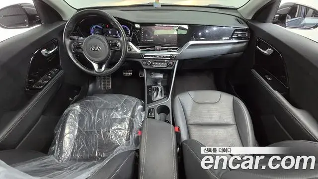 Kia Niro 2021 — Photo 11/20