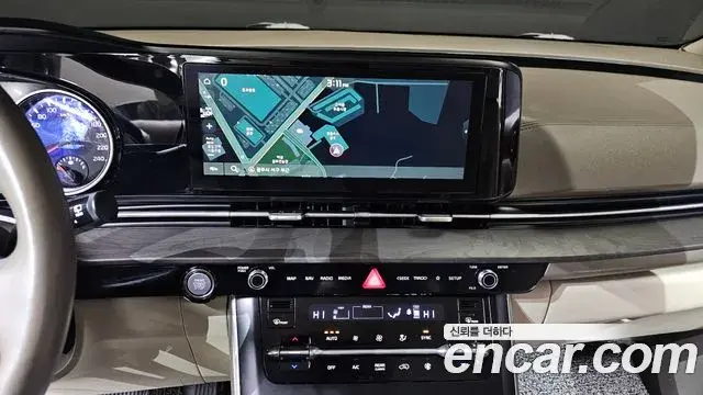 Kia Carnival 2020 — Фото 14/20