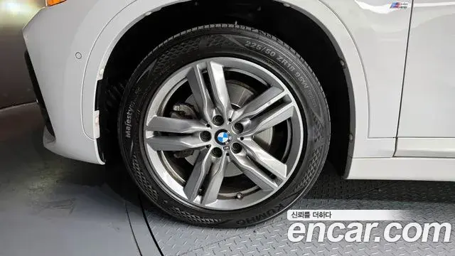 BMW X1 2021 — Фото 5/20
