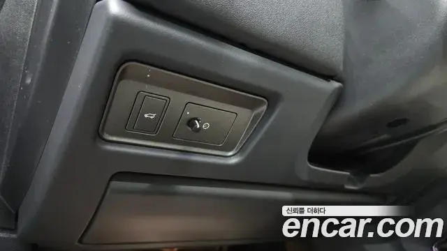 Land Rover Range Rover Evoque 2018 — Фото 14/20
