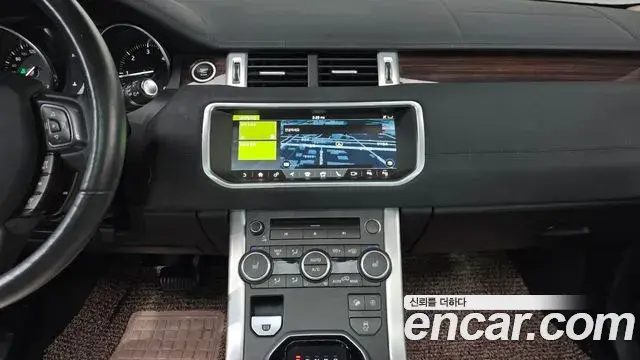 Land Rover Range Rover Evoque 2018 — Фото 15/20