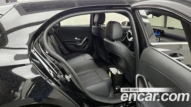 Mercedes-Benz A-Class 2025 — Şəkil 9/20
