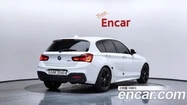 BMW 1 Series 2018 — ფოტო 5/20
