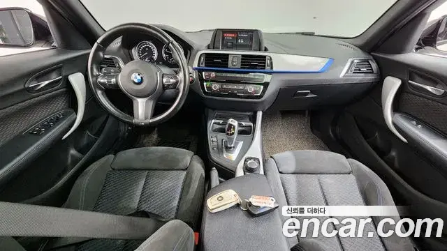 BMW 1 Series 2018 — ფოტო 12/20