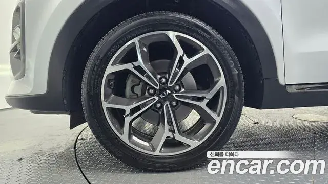 Kia Sportage The Bold 2019 — Photo 8/20