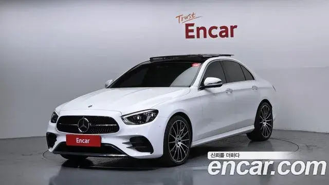 Mercedes-Benz E-Class 2021 — ფოტო 4/20