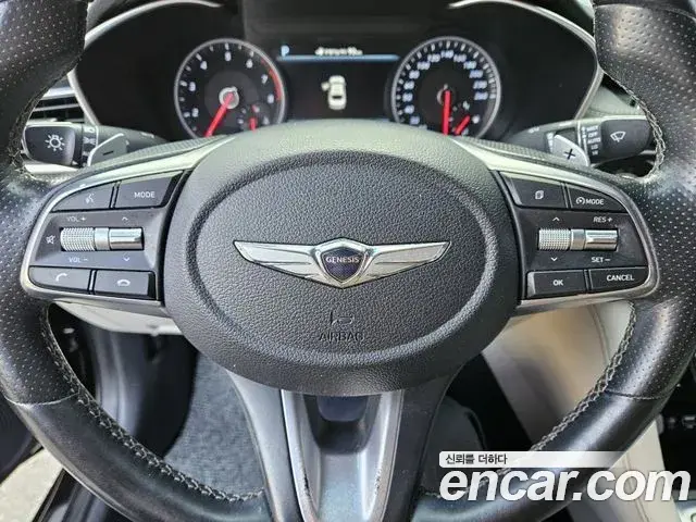 Genesis G70 2018 — Photo 5/18