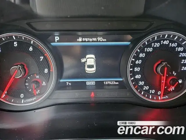 Genesis G70 2018 — Photo 14/18