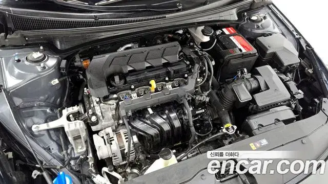 Hyundai The New Avante Hybrid 2020 — Şəkil 19/20