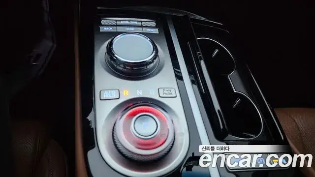 Genesis G80 2023 — Şəkil 19/20