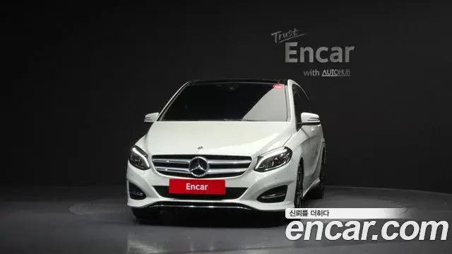Mercedes-Benz B-Class 2018 — Photo 10/20