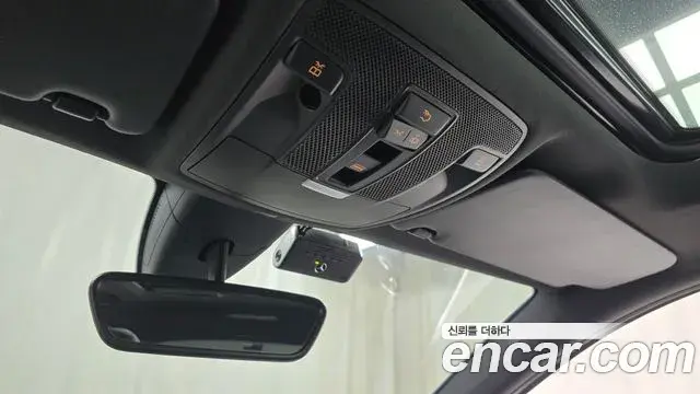 Mercedes-Benz B-Class 2018 — Photo 2/20