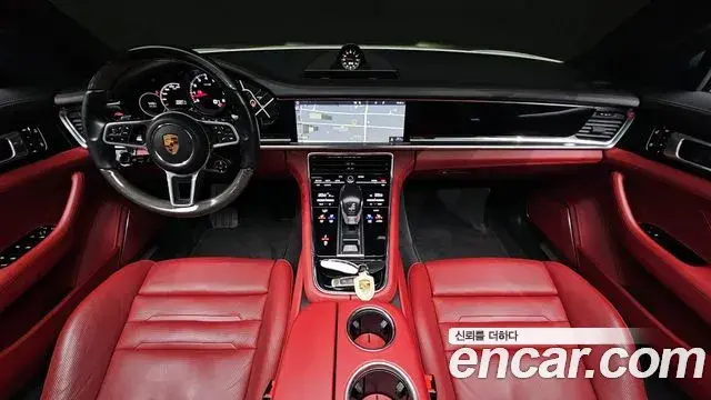 Porsche Panamera 2020 — Şəkil 8/20