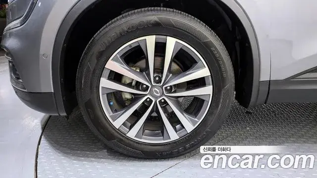 Renault Samsung QM6 2019 — ფოტო 11/20