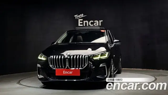 BMW 2 Series Active Tourer 2025 — ფოტო 18/20