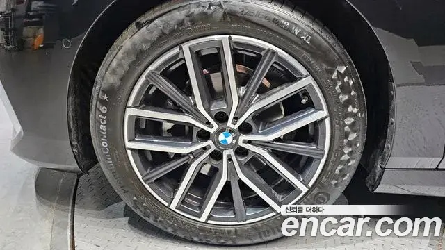 BMW 2 Series Active Tourer 2025 — ფოტო 10/20