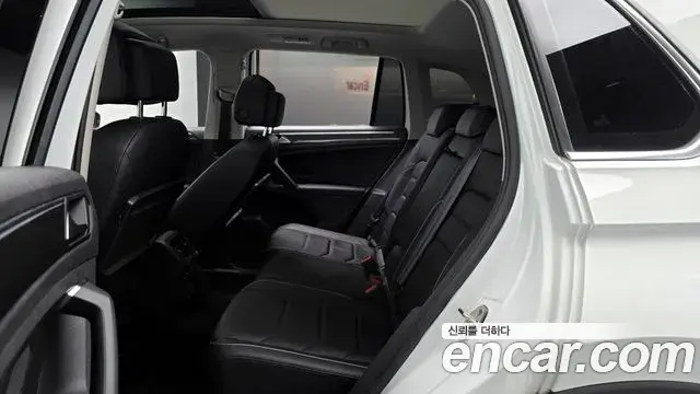 Volkswagen Tiguan 2020 — Фото 12/20