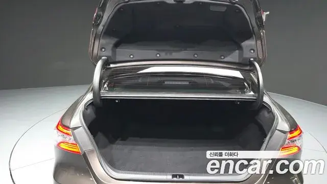 Toyota Camry 2019 — Şəkil 1/20