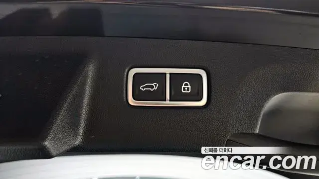 Kia Sorento 2021 — Şəkil 16/20