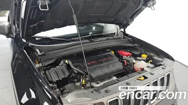 Jeep Renegade 2021 — Şəkil 11/20