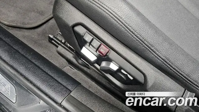 BMW 3 Series 2018 — Photo 5/20