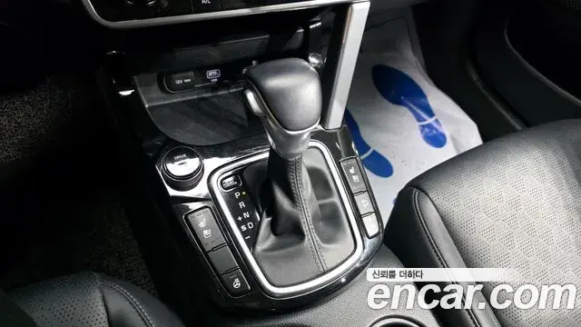 Kia Seltos 2022 — Photo 9/20