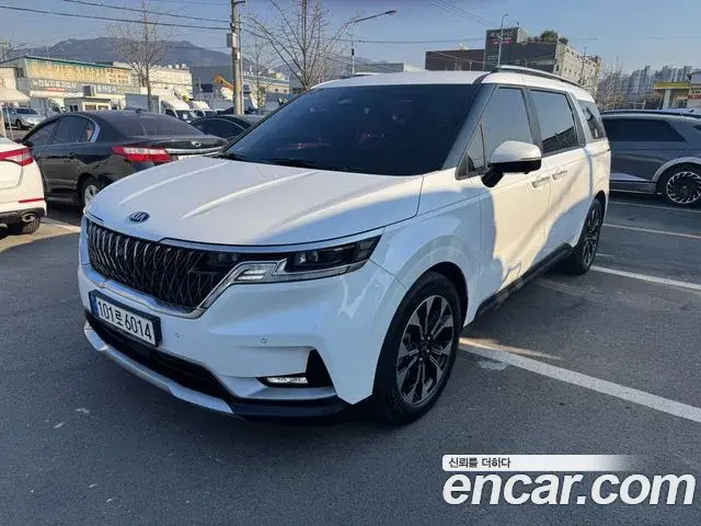 Kia Carnival 2020 — Фото 1/19