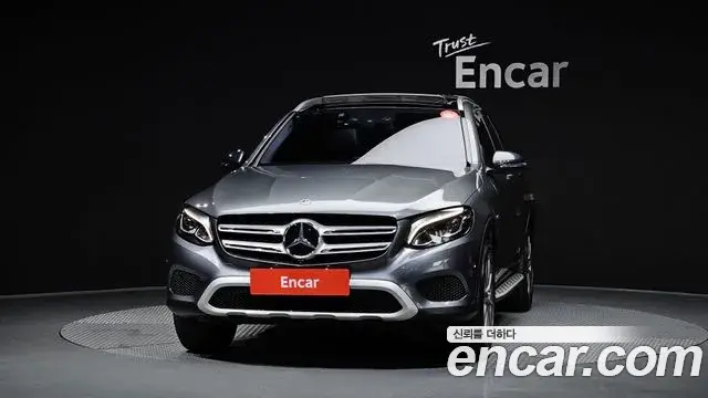 Mercedes-Benz GLC-Class 2019 — Şəkil 1/20