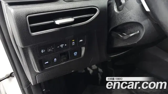 Hyundai Sonata Hybrid 2022 — Photo 16/20