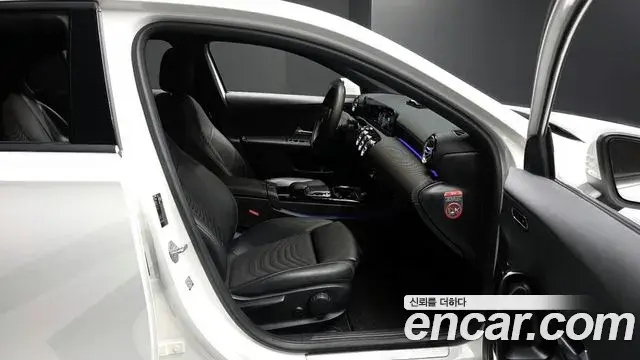 Mercedes-Benz A-Class 2020 — Şəkil 2/20