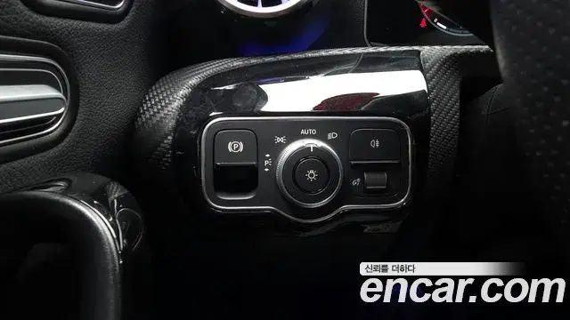 Mercedes-Benz A-Class 2020 — Şəkil 4/20