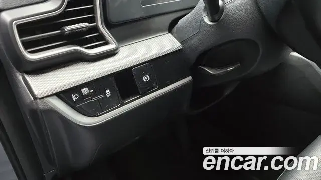 Kia Sportage 2023 — Фото 15/20