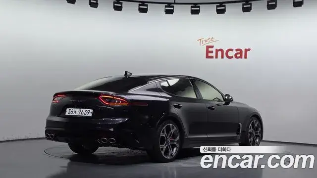 Kia Stinger 2018 — Photo 15/20