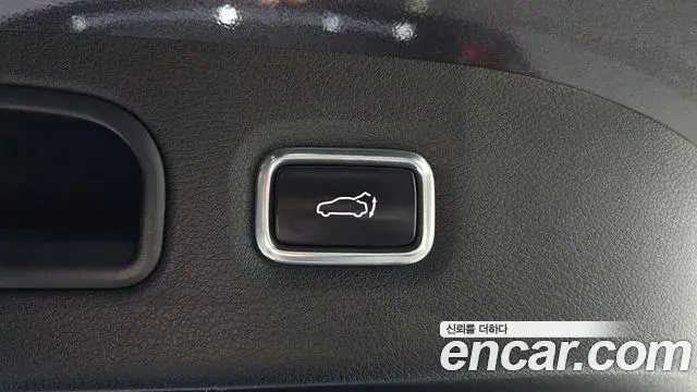 Kia Stinger 2018 — Photo 6/20