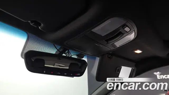 Hyundai Veloster 2020 — Şəkil 19/20