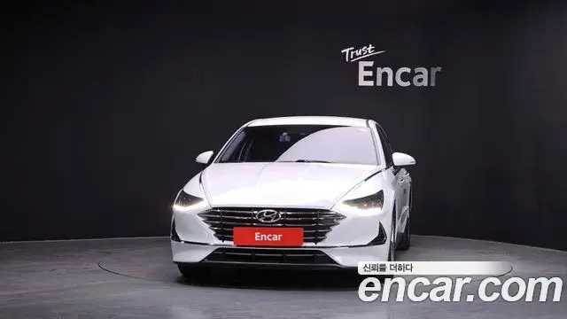 Hyundai Sonata 2019 — Фото 3/20