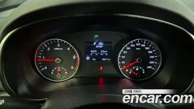 Kia Sportage The Bold 2019 — Şəkil 6/35