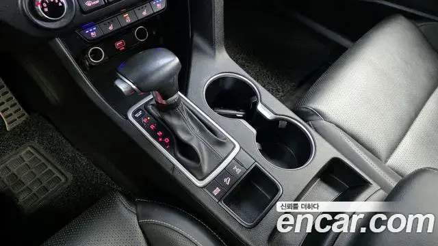 Kia Sportage The Bold 2019 — Şəkil 13/35