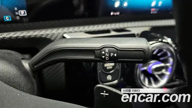 Mercedes-Benz A-Class 2020 — Photo 19/20