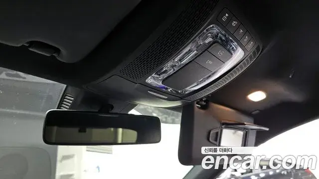 Mercedes-Benz A-Class 2020 — Photo 20/20