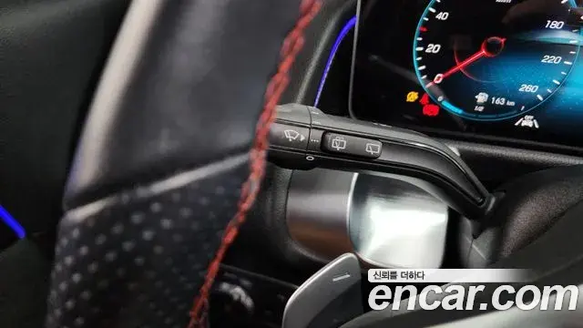 Mercedes-Benz GLB-Class 2020 — ფოტო 13/34