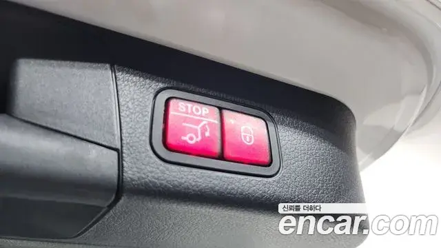 Mercedes-Benz GLB-Class 2020 — ფოტო 23/34