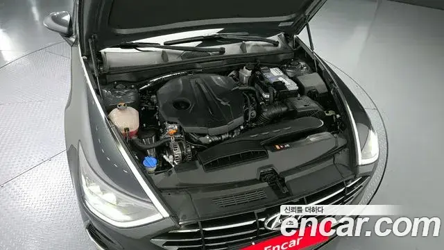 Hyundai Sonata Hybrid 2019 — Photo 3/30