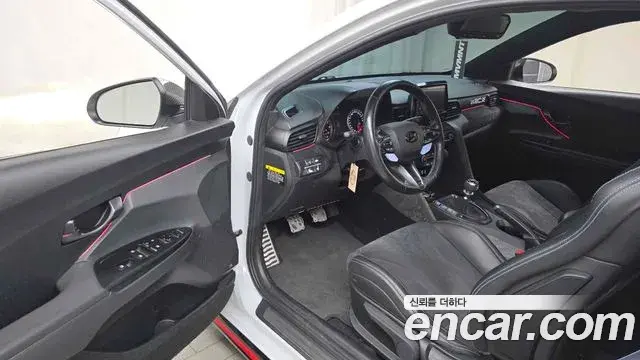 Hyundai Veloster 2020 — Şəkil 17/20